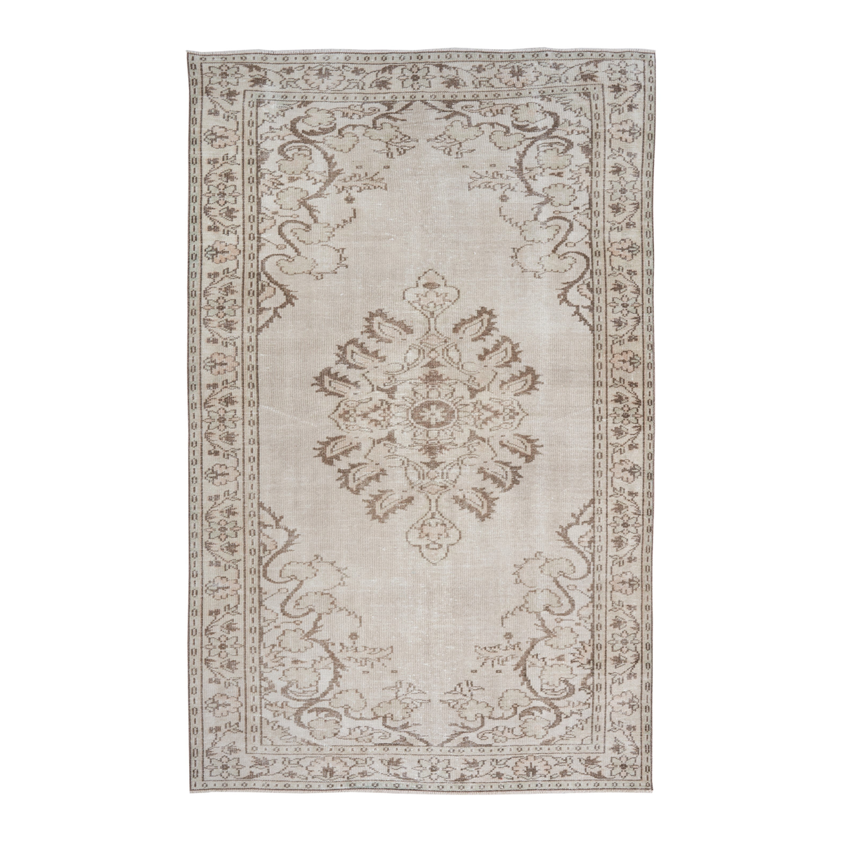 Turkish Manisa area rug in cream and tan, 5'6" x 8'7"