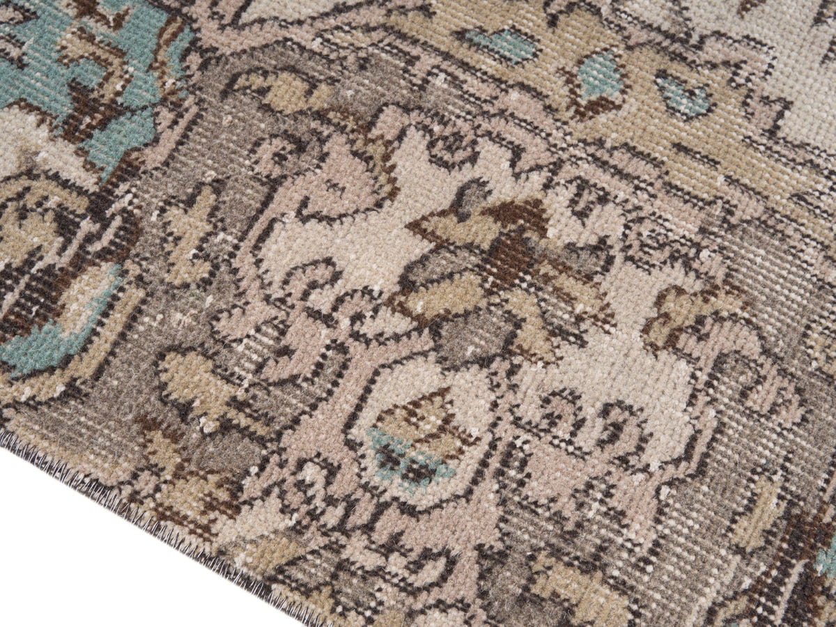 8438, Turkish Isparta Area Rug