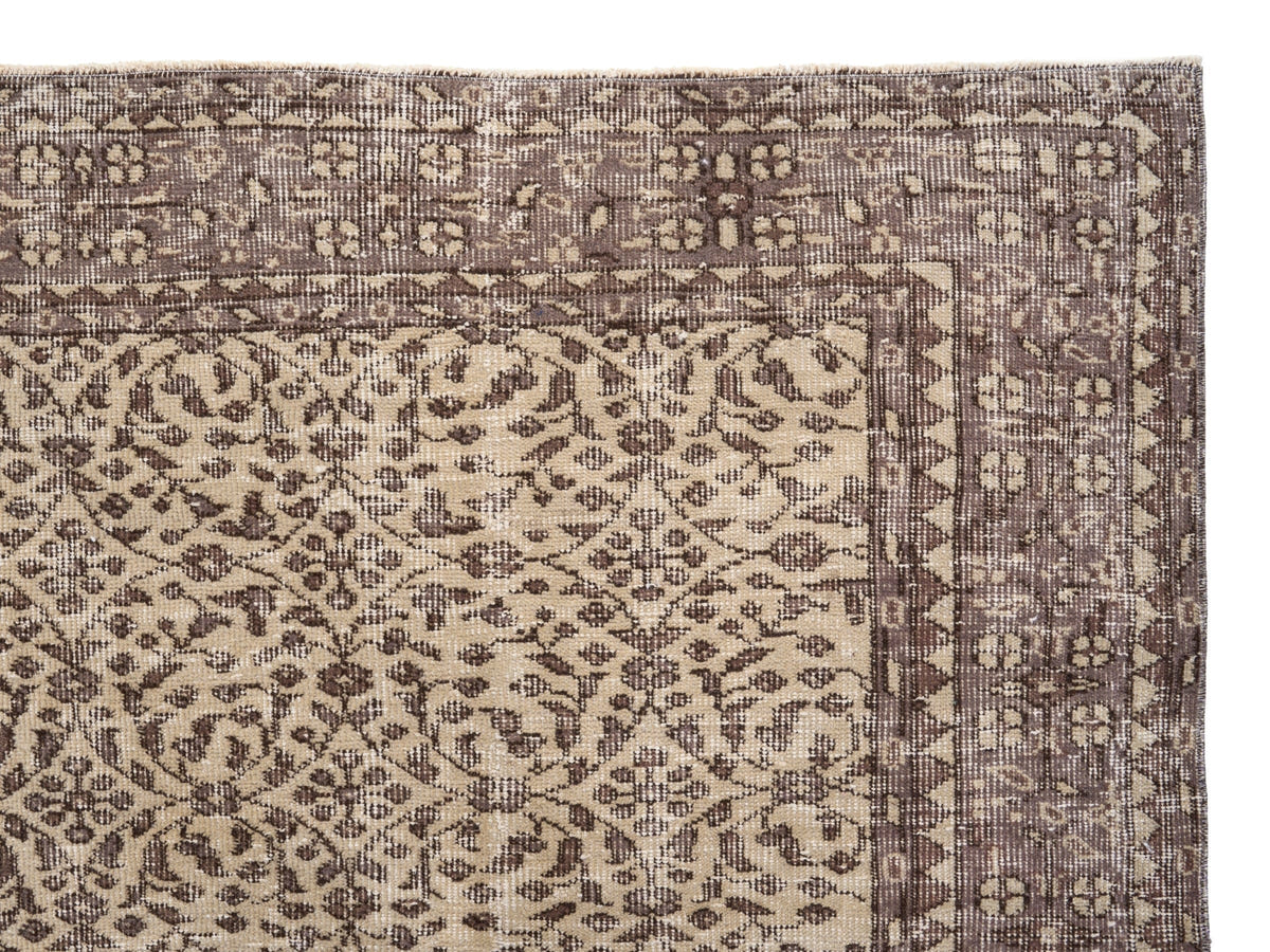 8436, Turkish Isparta Area Rug