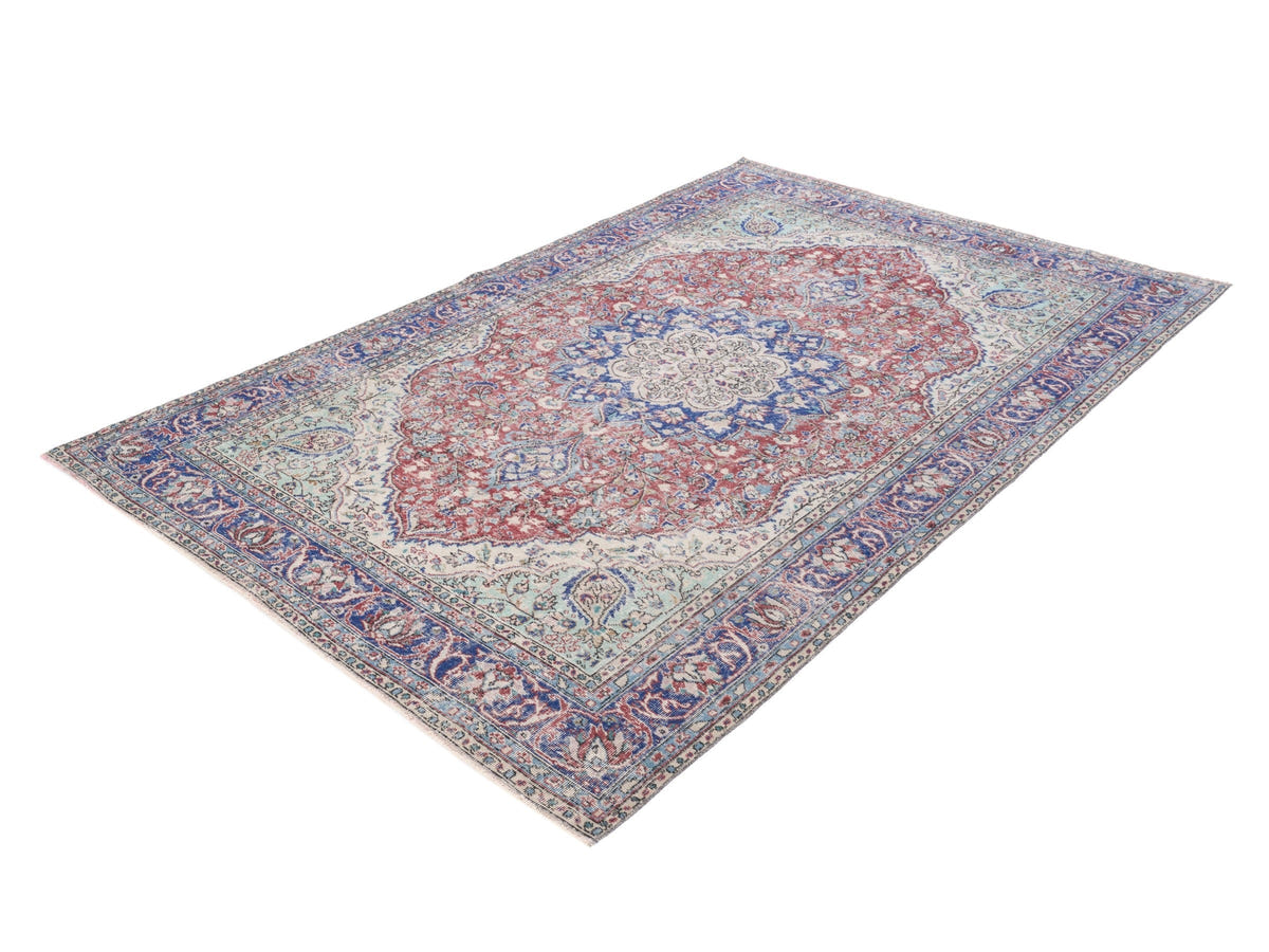 8434, Turkish Isparta Area Rug