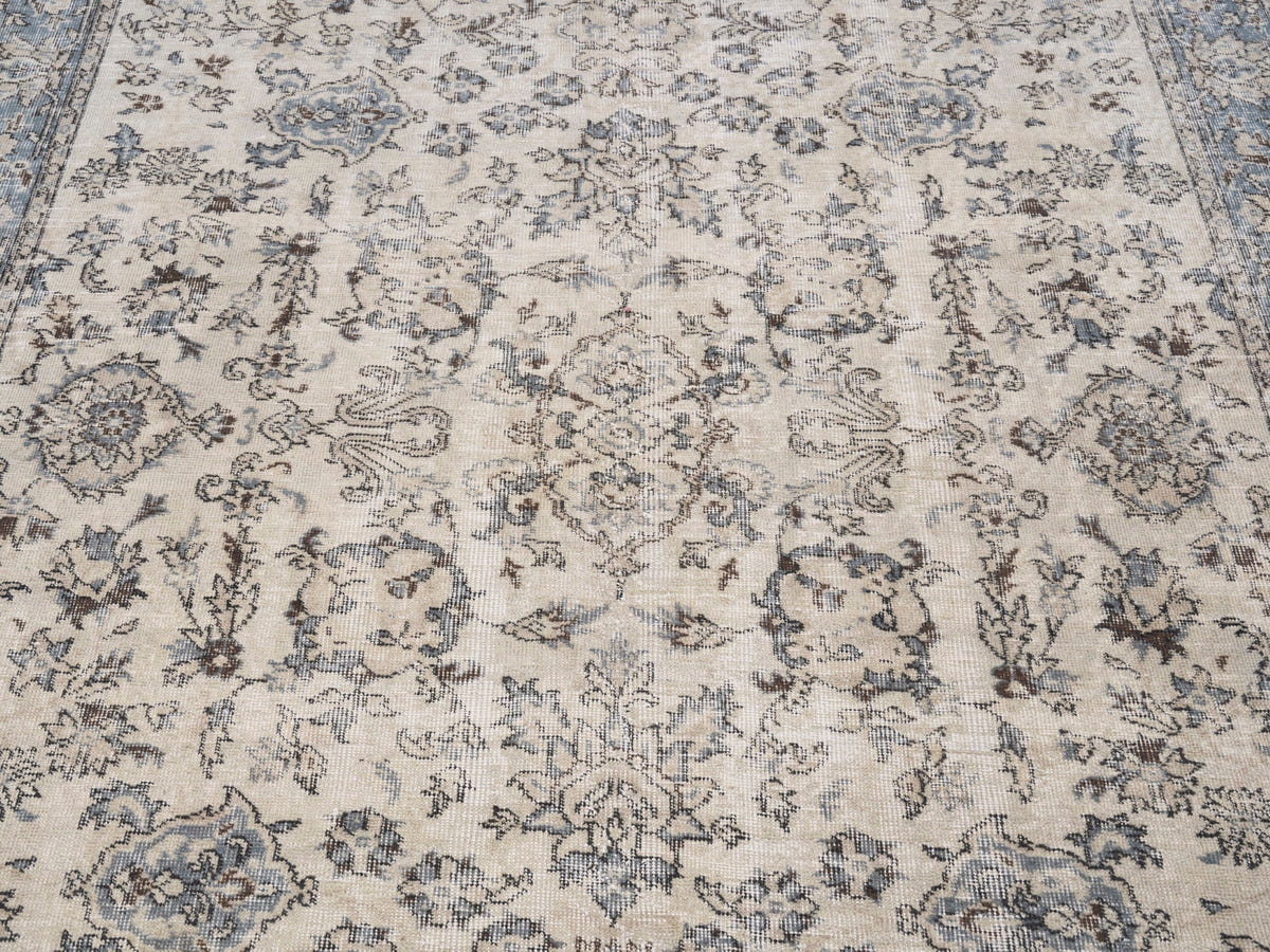 8416, Turkish Isparta Area Rug
