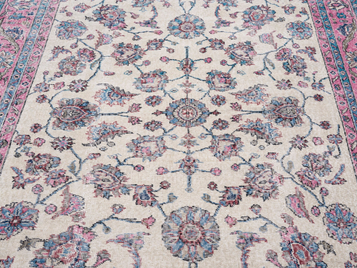 8405, Turkish Isparta Area Rug