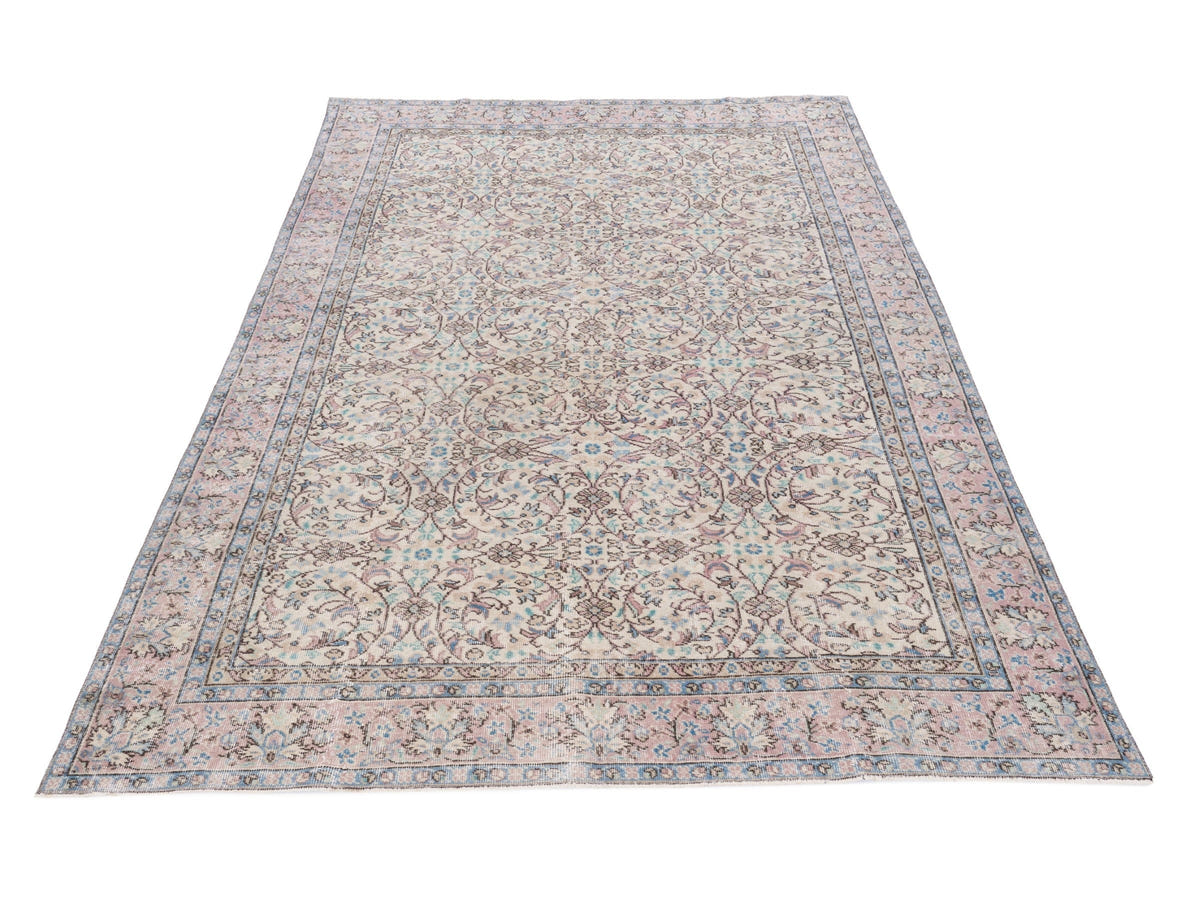 8403, Turkish Isparta Area Rug