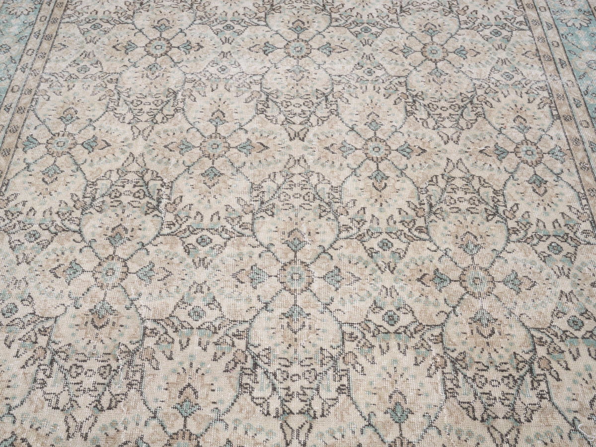 8396, Turkish Isparta Area Rug