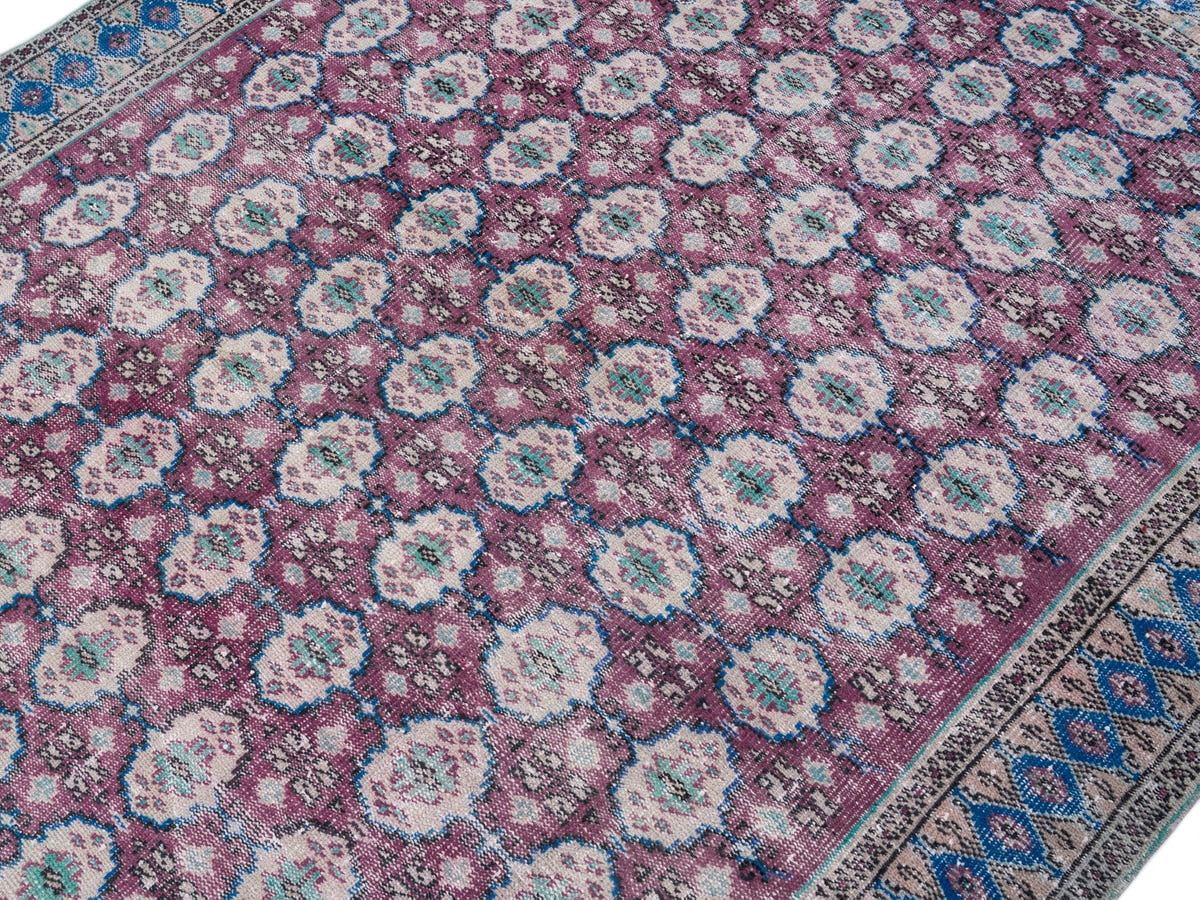 8387, Turkish Manisa Area Rug