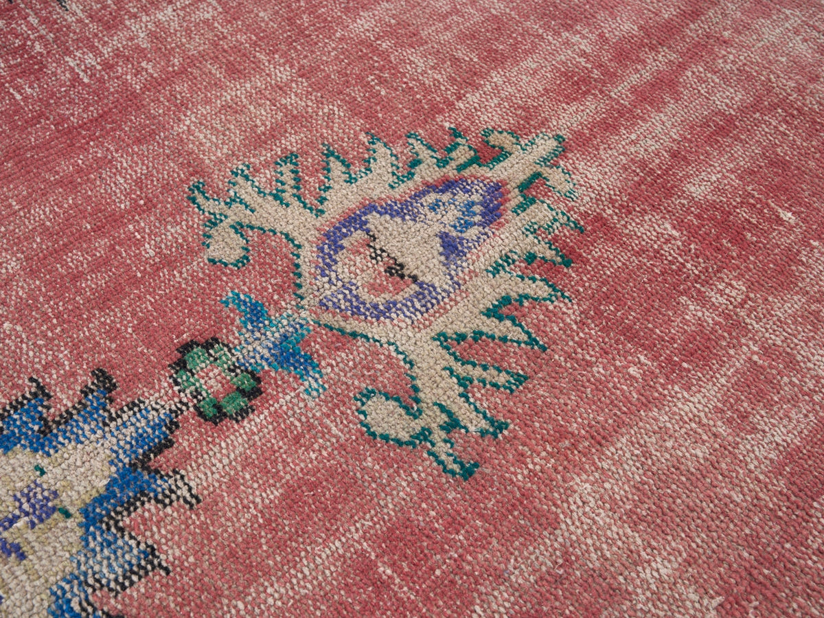 8366, Turkish Manisa Area Rug