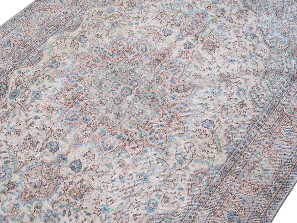 8362, Turkish Isparta Area Rug