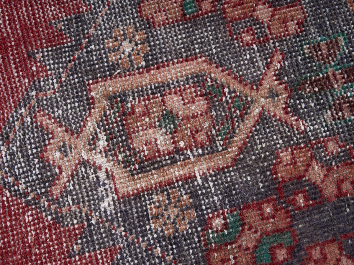 8926, Persian Zanjan Area Rug