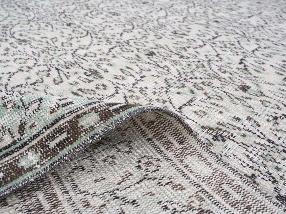 8171, Turkish Manisa Area Rug