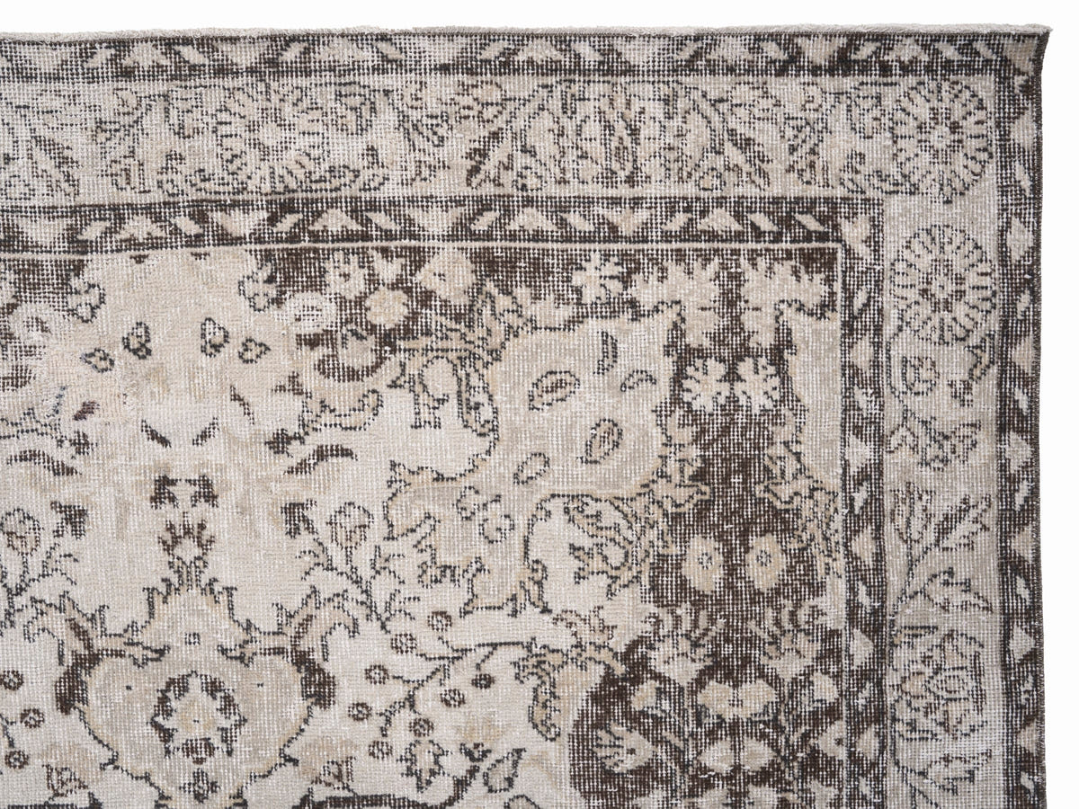 8157, Turkish Isparta Area Rug