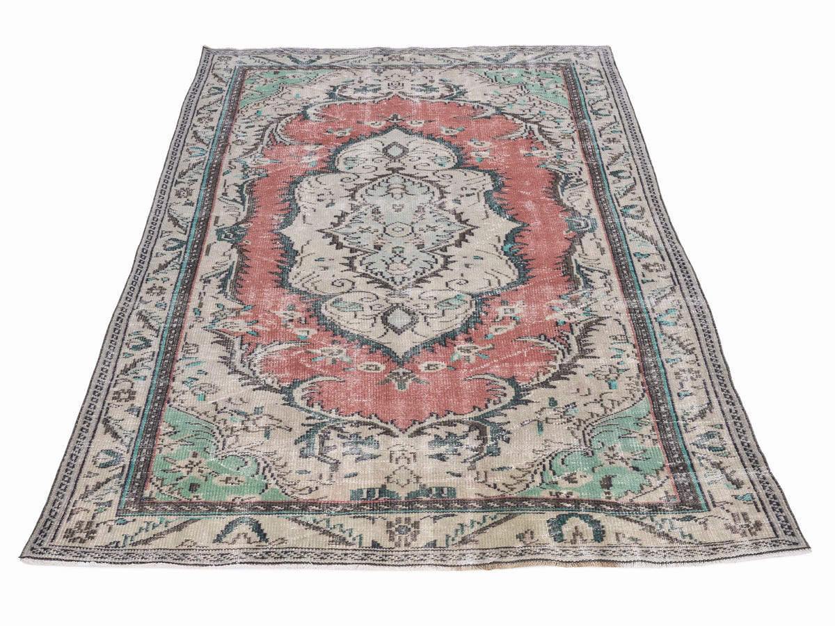 8225, Turkish Manisa Area Rug