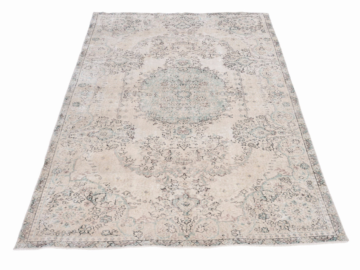 8288, Turkish Isparta Area Rug