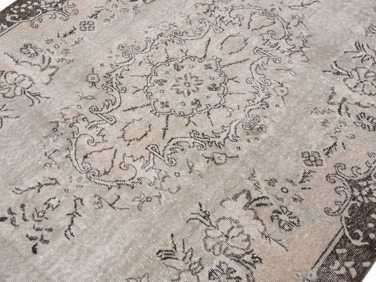 8200, Turkish Isparta Area Rug