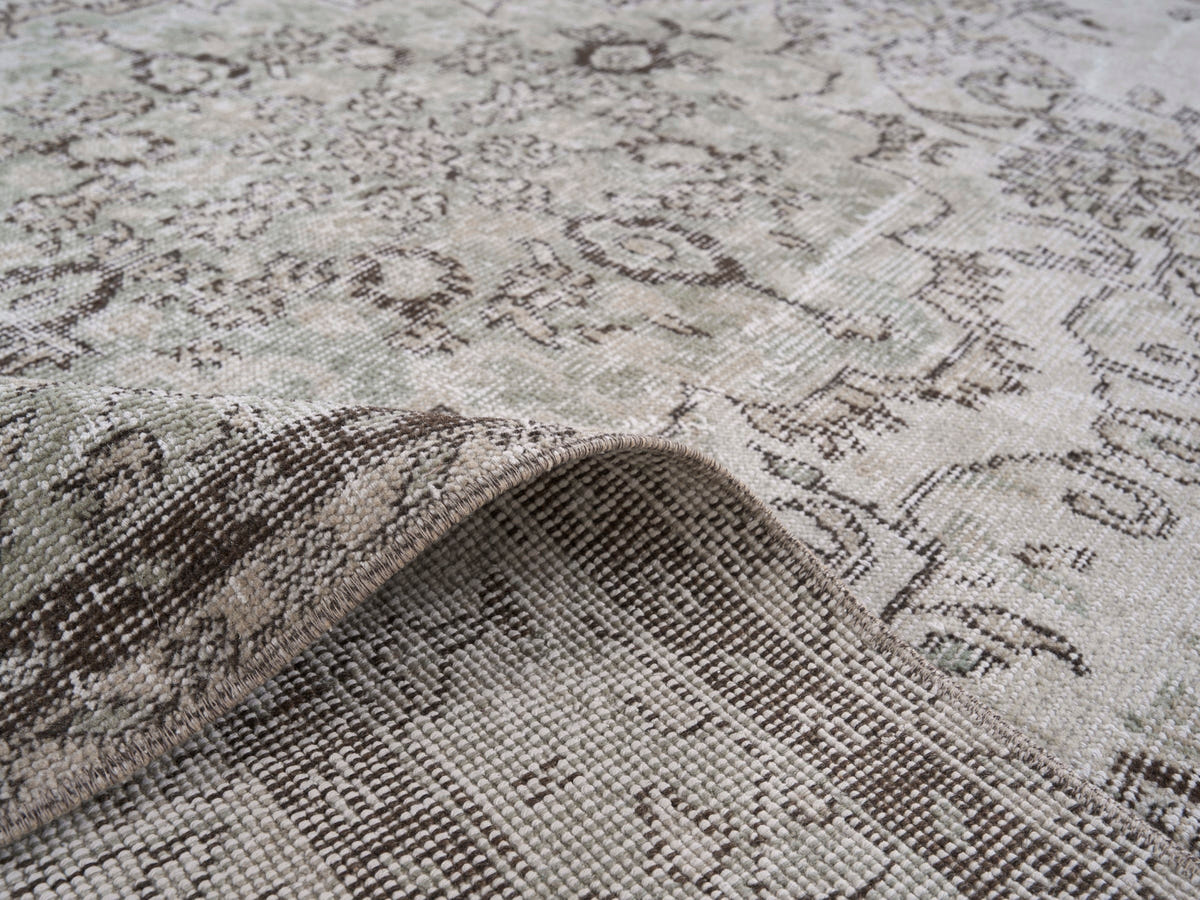 8030, Turkish Isparta Area Rug
