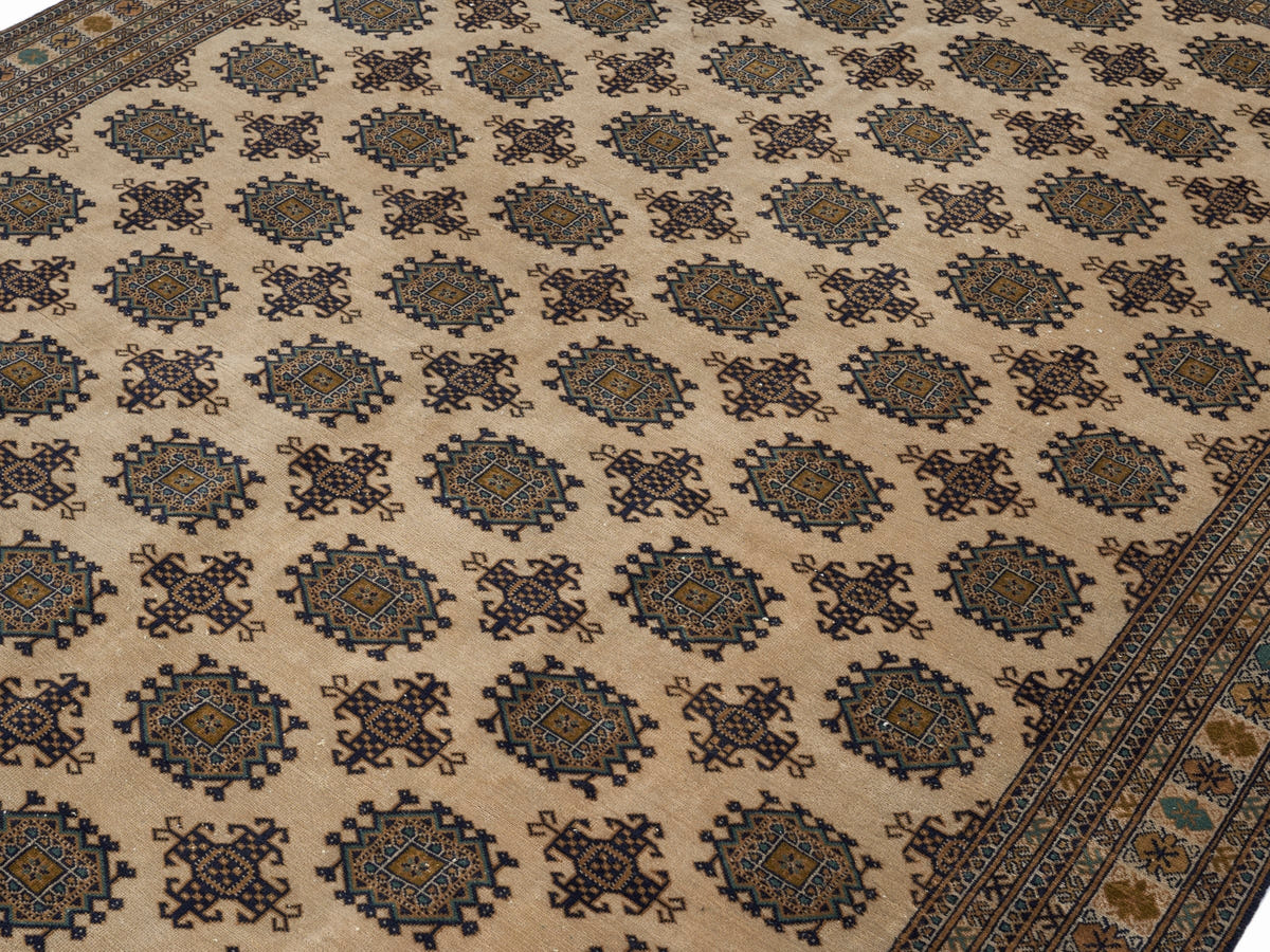 8985, Persian Torkaman Oversized Rug