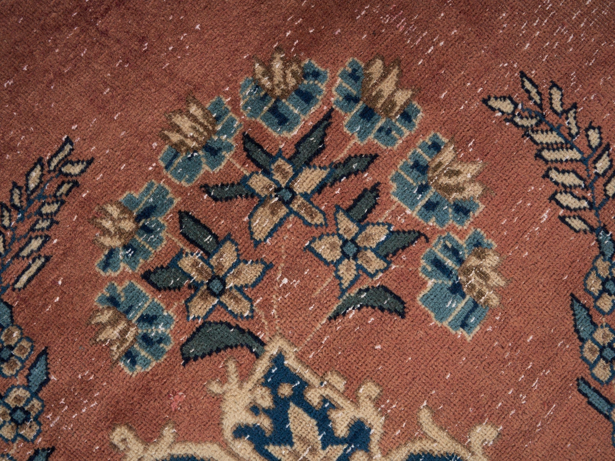 9025, Persian Kerman Oversized Rug