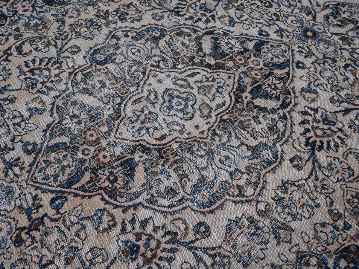 8996, Persian Mashhad Oversized Rug