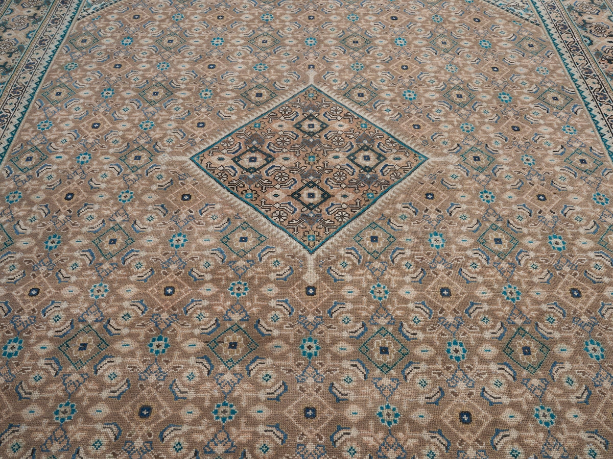 8983, Persian Mahal Oversized Rug
