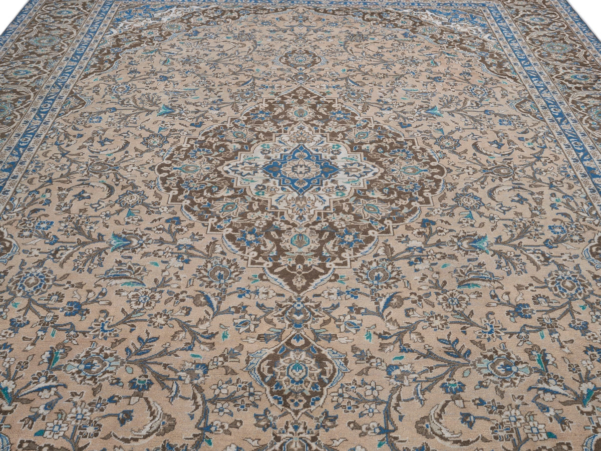 8989, Persian Kashan Oversized Rug