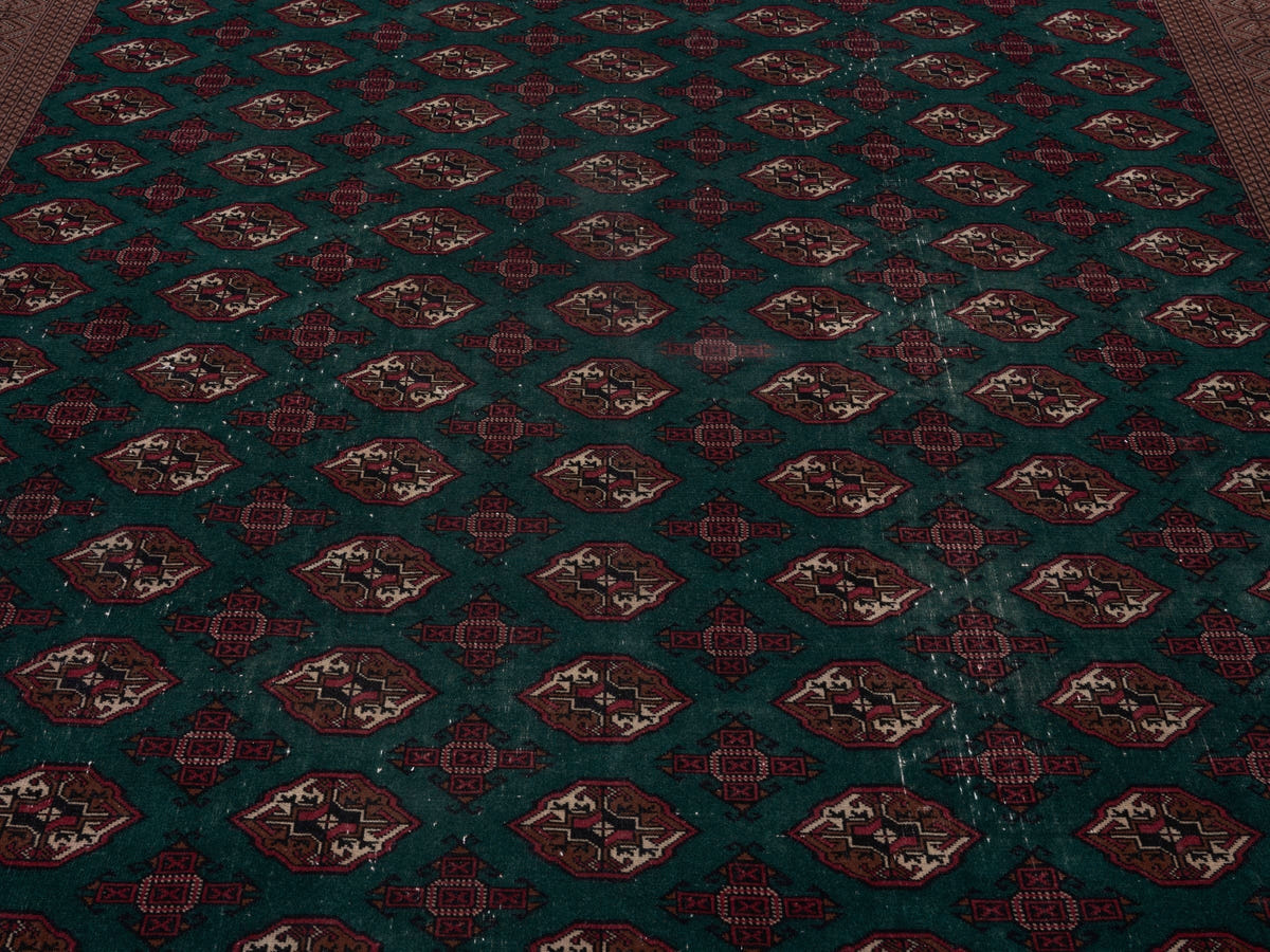 8991, Persian Torkaman Oversized Rug