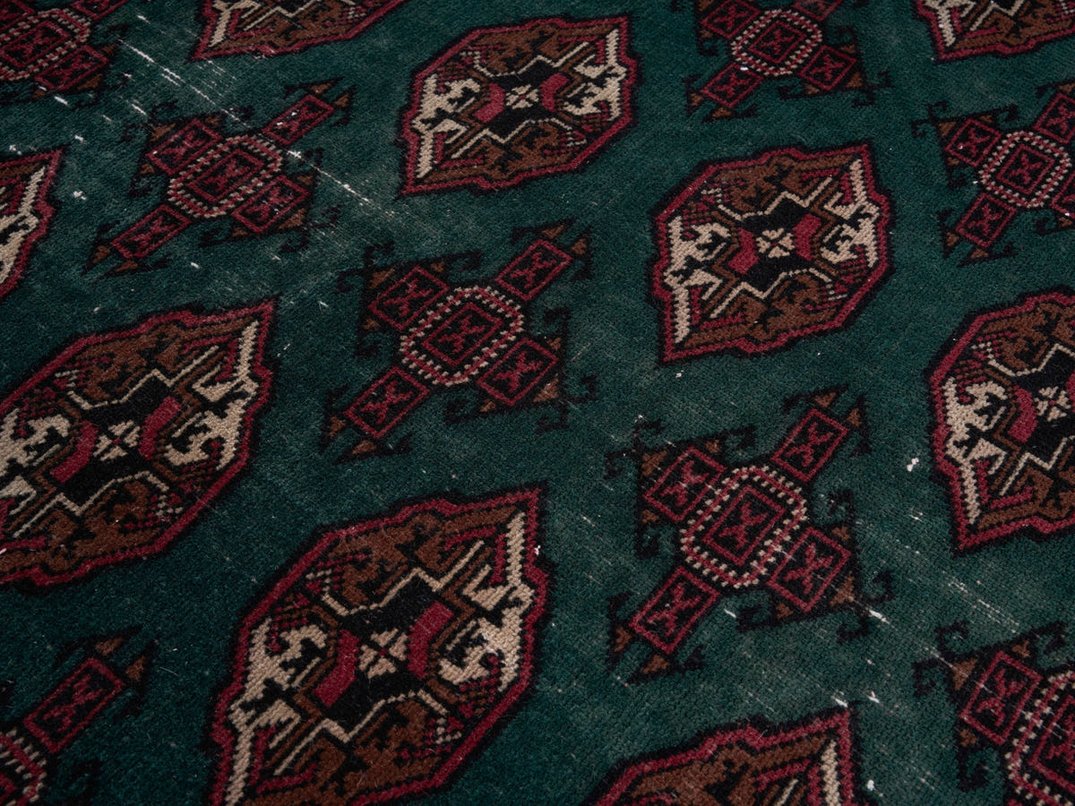 8991, Persian Torkaman Oversized Rug