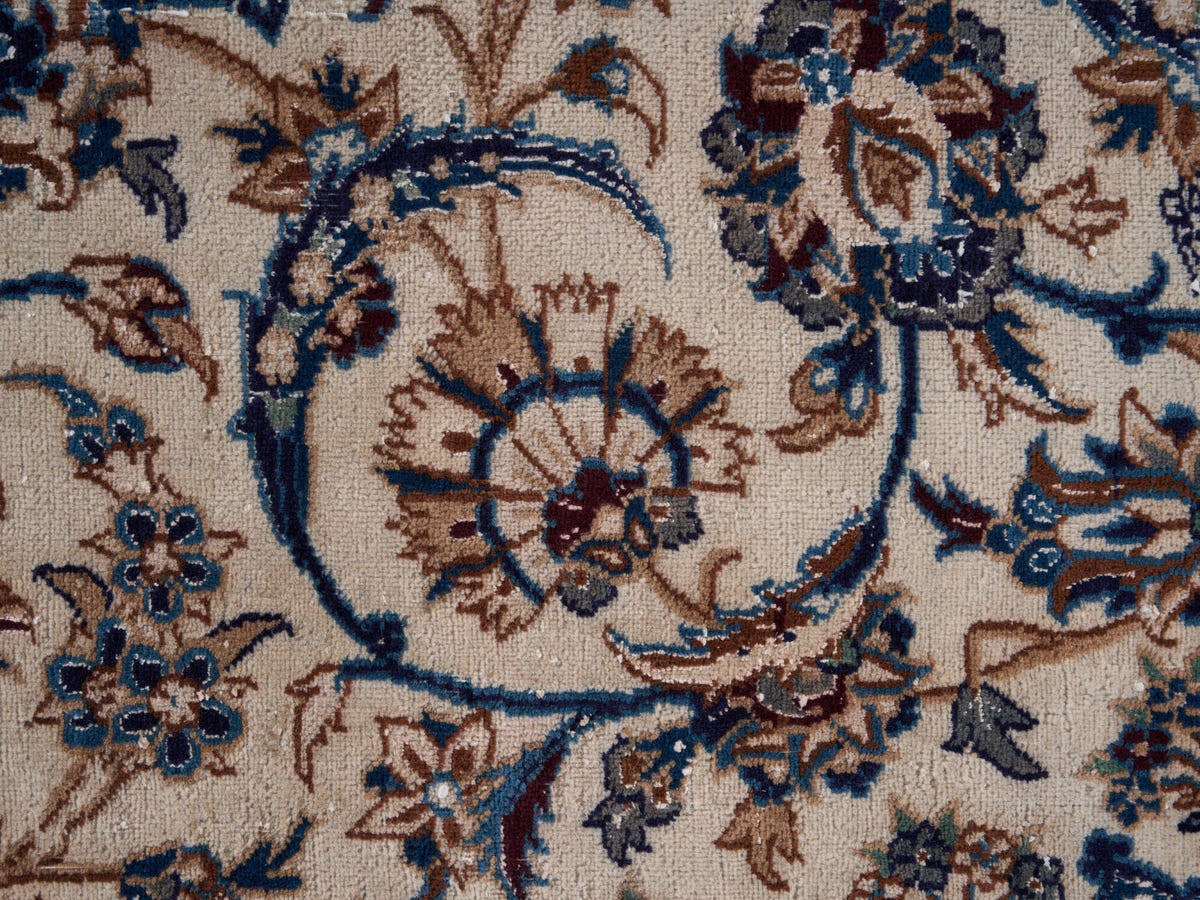 9003, Persian Kashan Oversized Rug