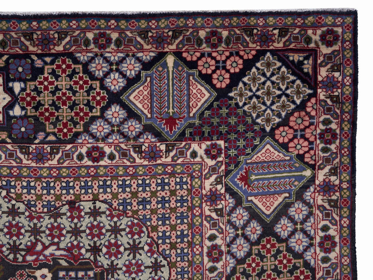 9048, Persian Najafabad Oversized Rug