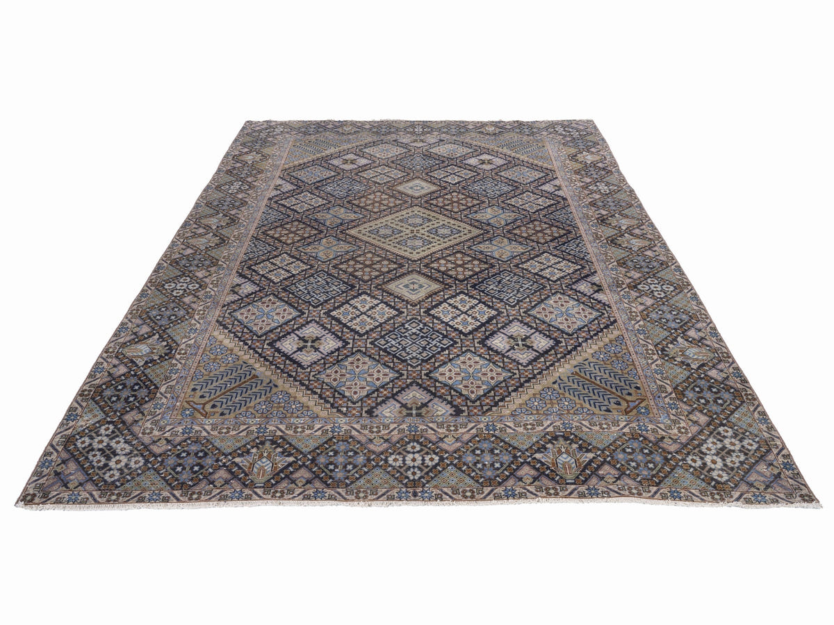 8968, Persian Najafabad Oversized Rug