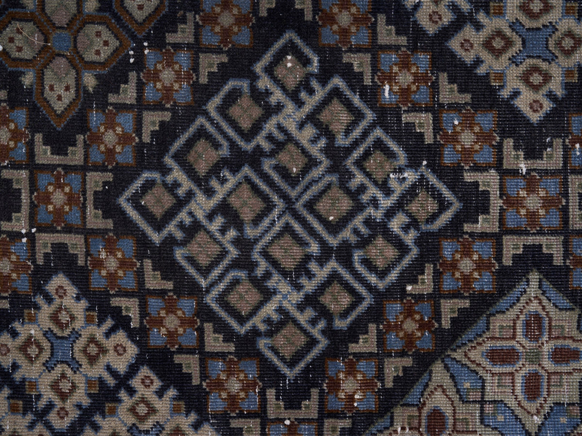 8968, Persian Najafabad Oversized Rug
