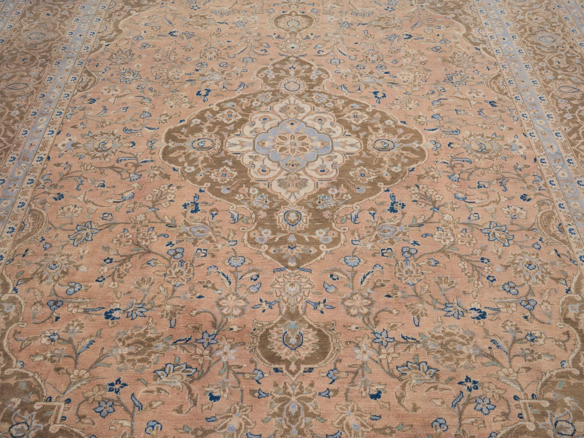 9036, Persian Kashan Oversized Rug