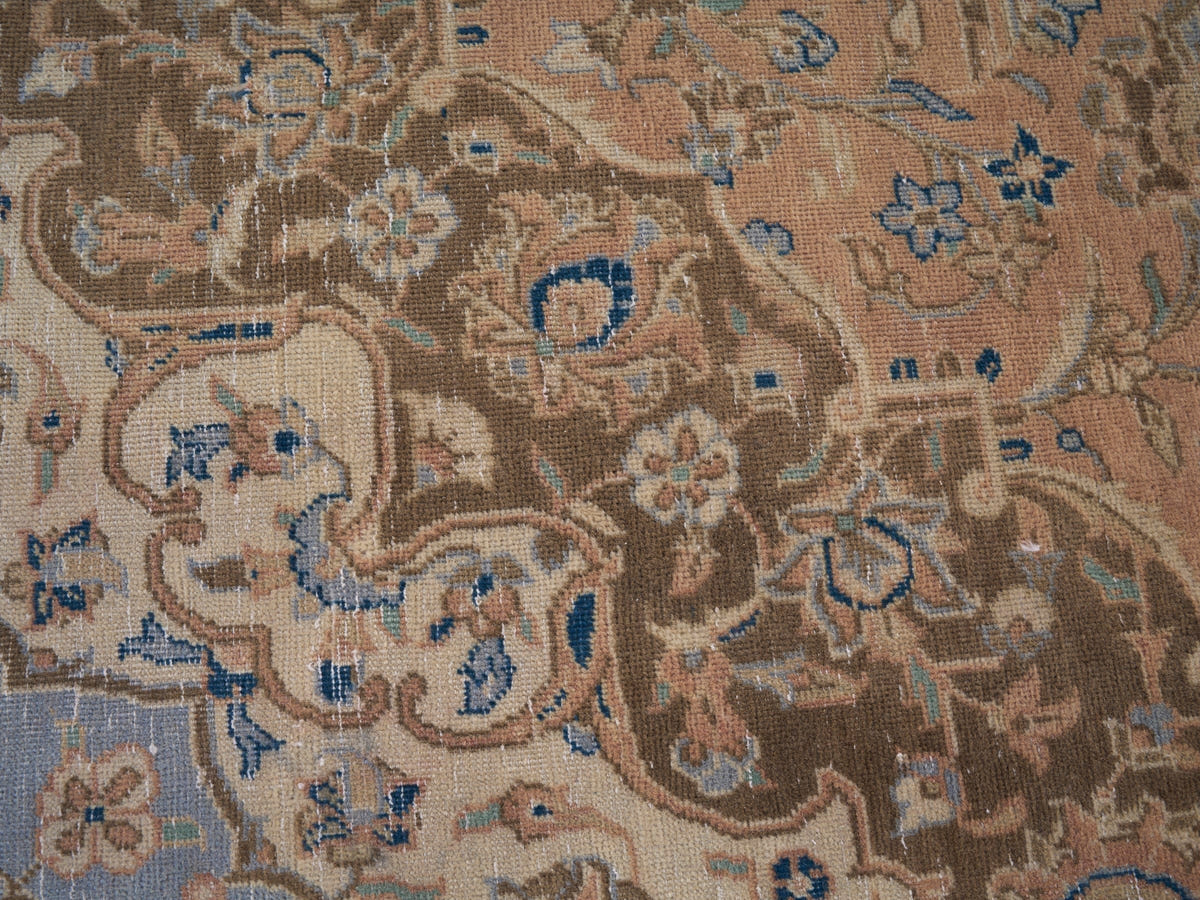 9036, Persian Kashan Oversized Rug