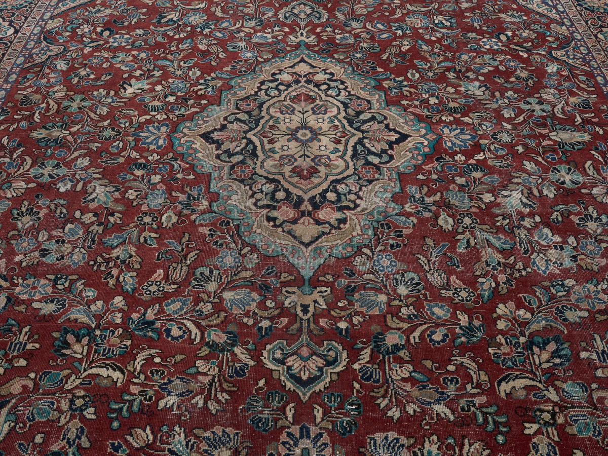 8995, Persian Mahal Oversized Rug