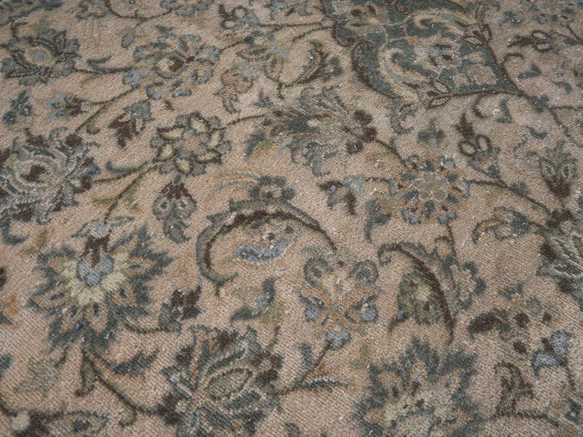 8993, Persian Kashan Oversized Rug