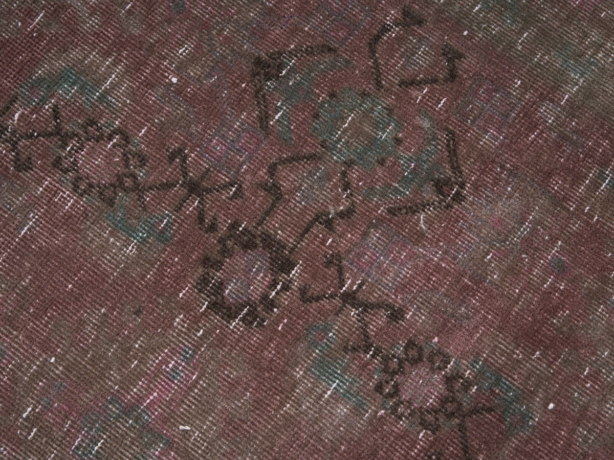 8904, Persian Hamadan Runner Rug