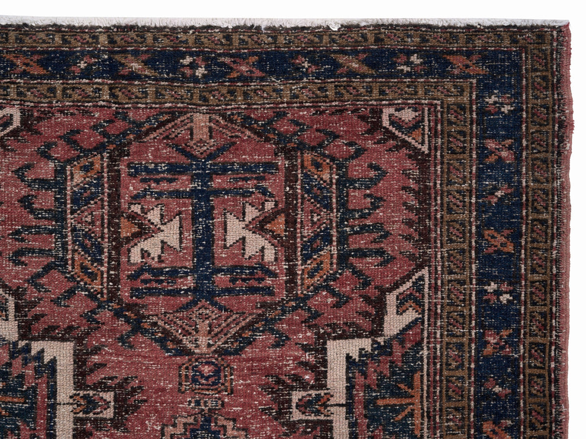 8913, Persian Gharajeh Runner Rug