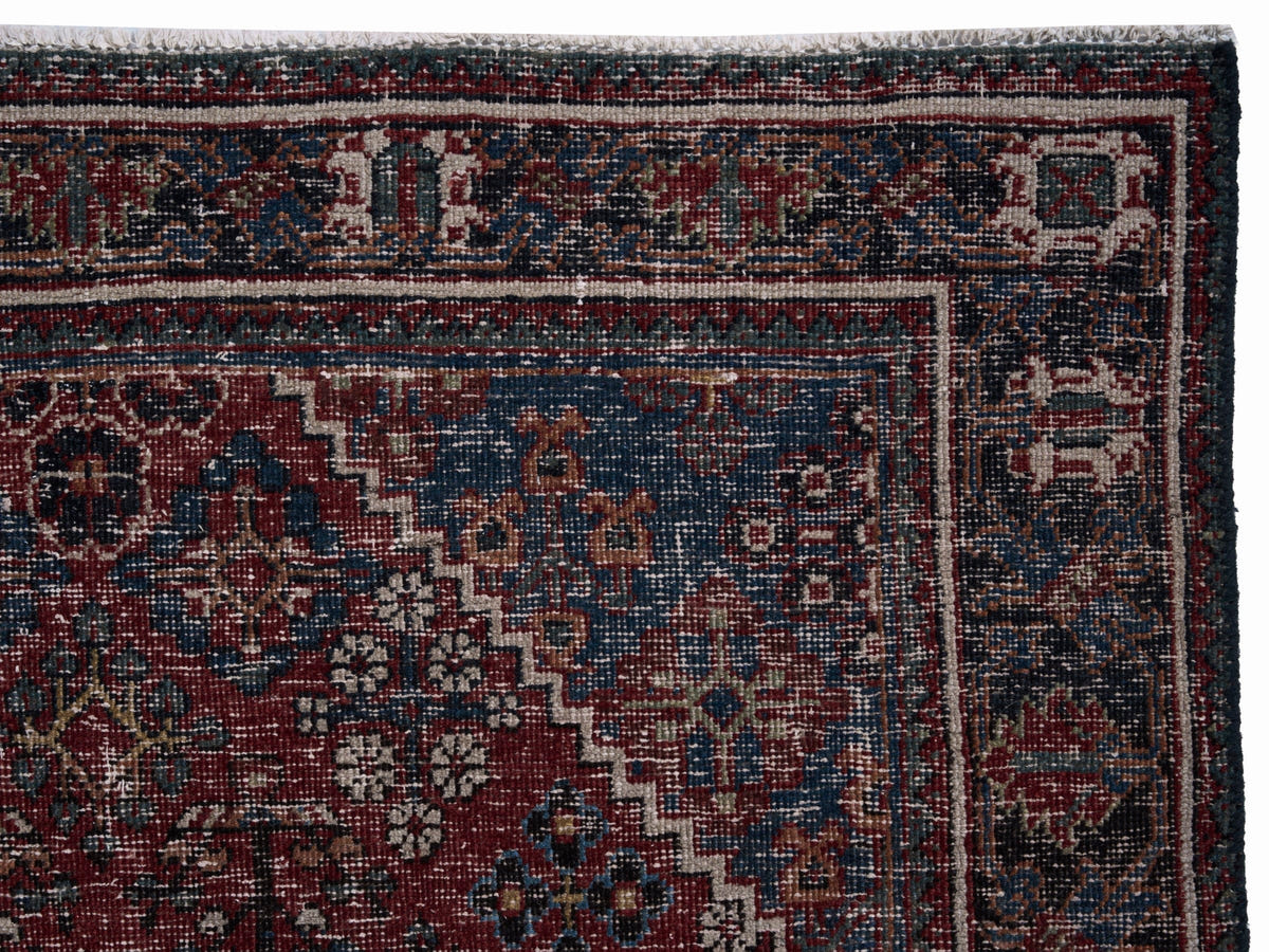 8902, Persian Joshaghan Area Rug