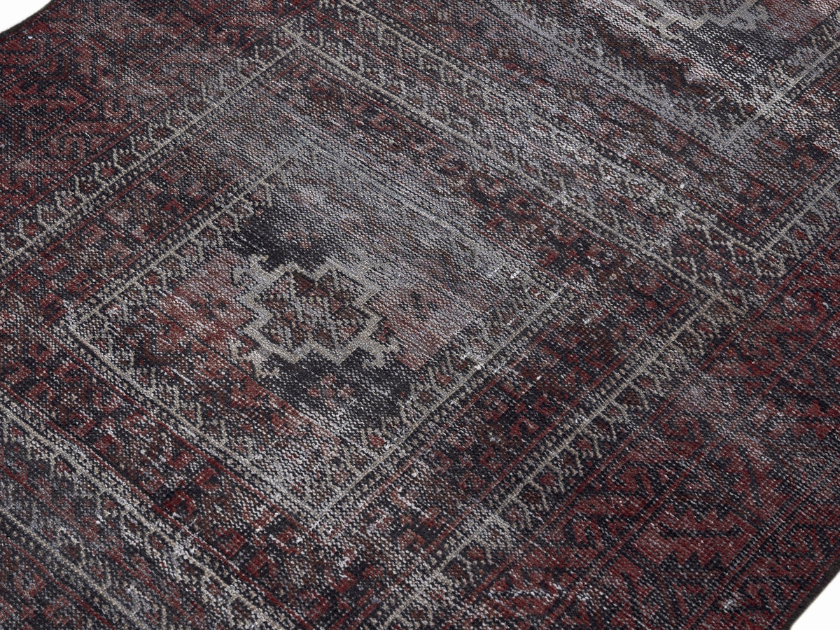 8906, Persian Baluch Area Rug