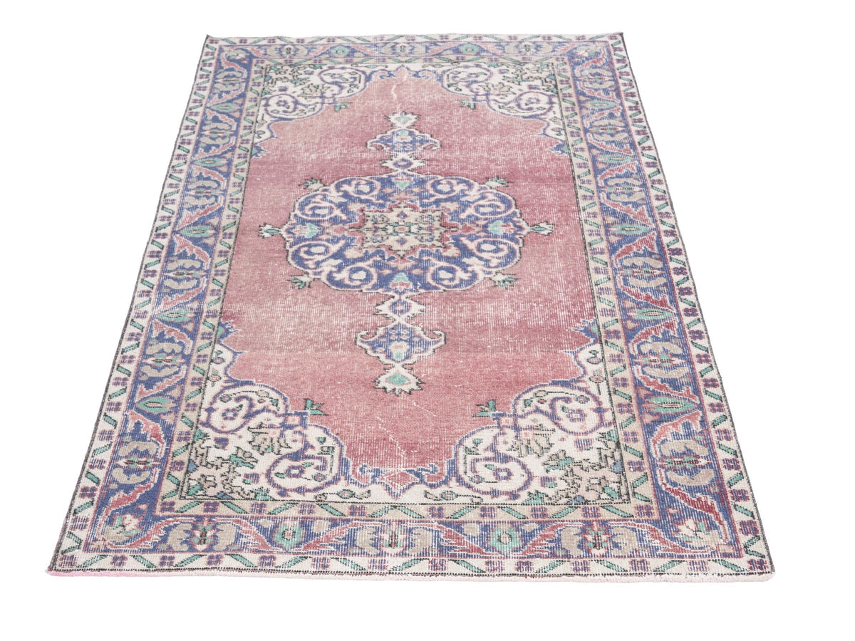 8420, Turkish Isparta Area Rug
