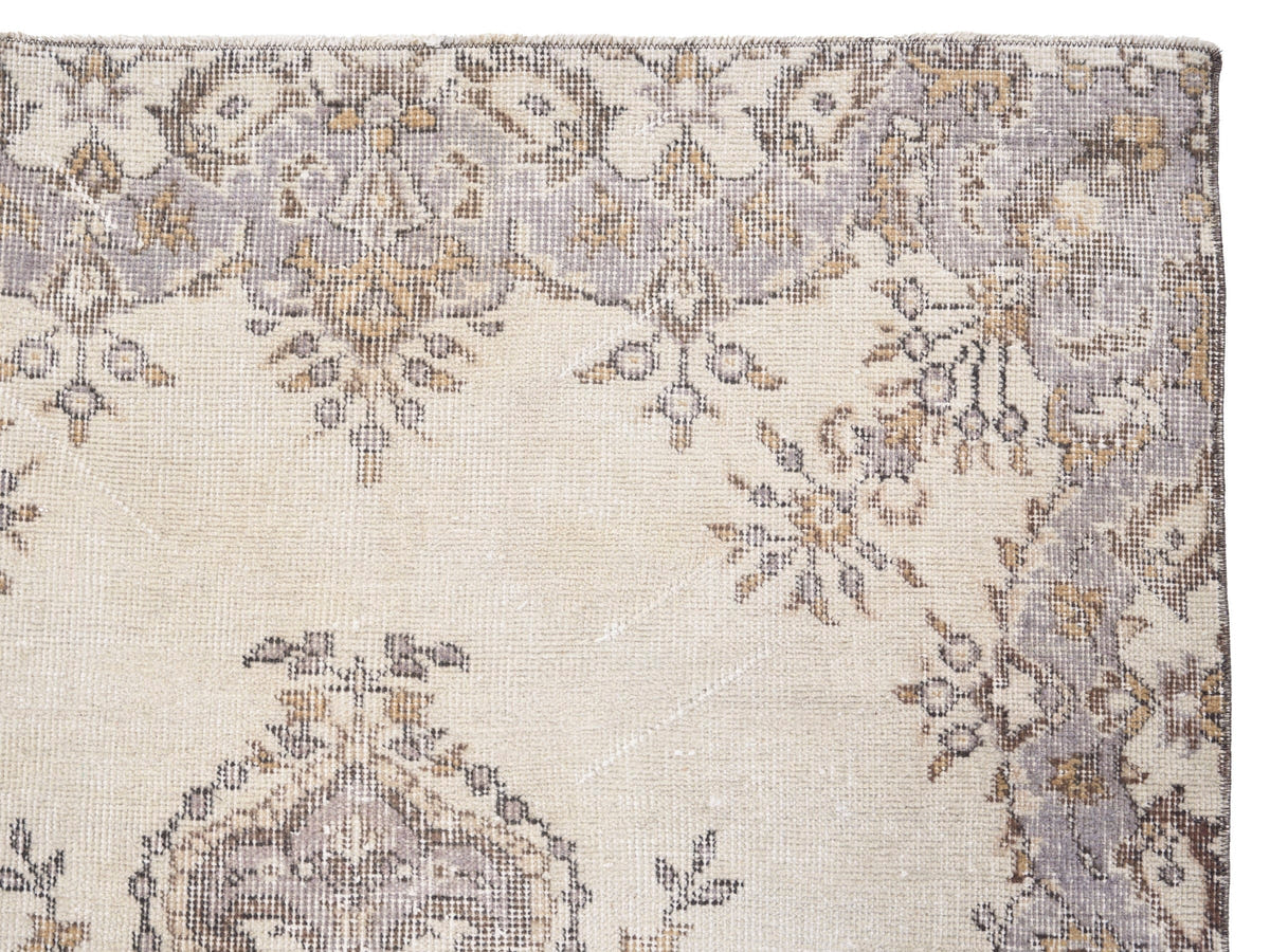 8413, Turkish Isparta Area Rug