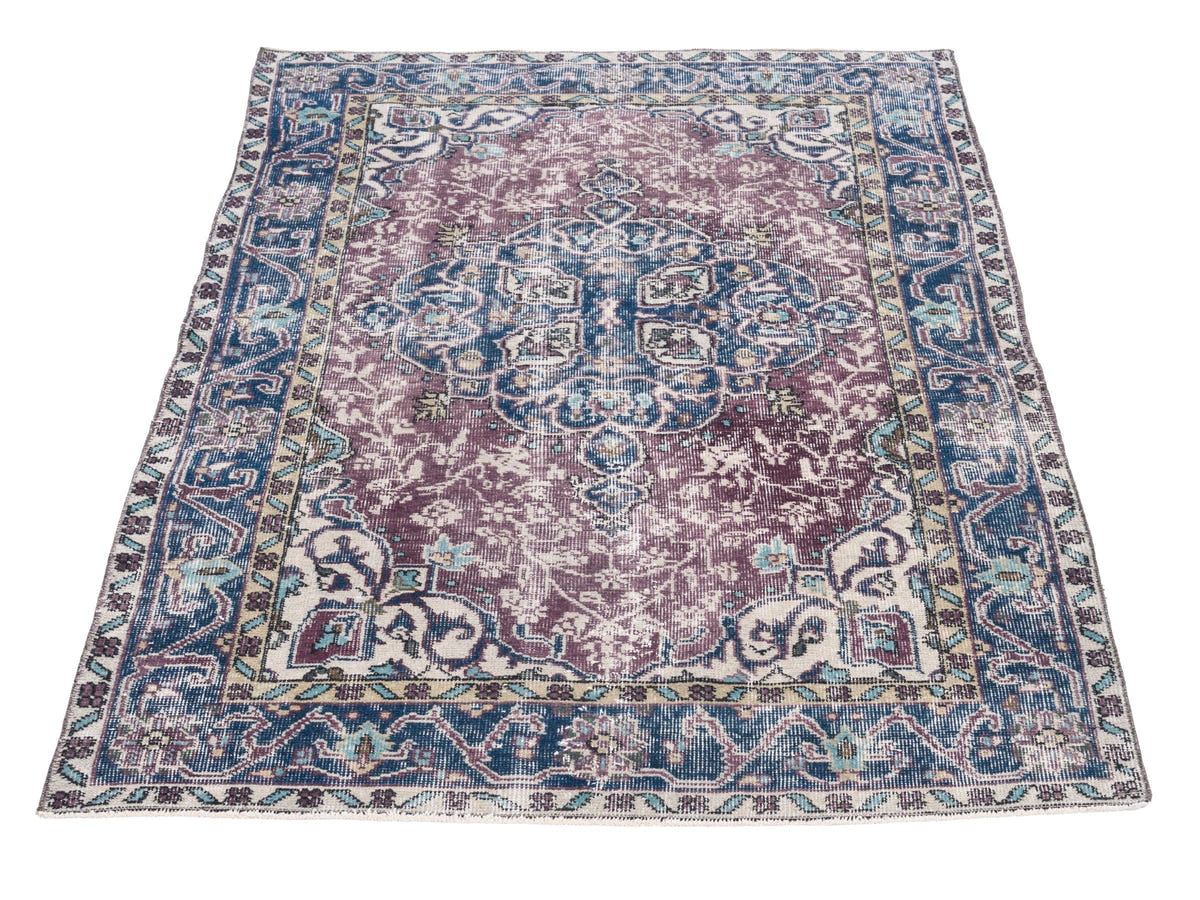 8404, Turkish Isparta Area Rug