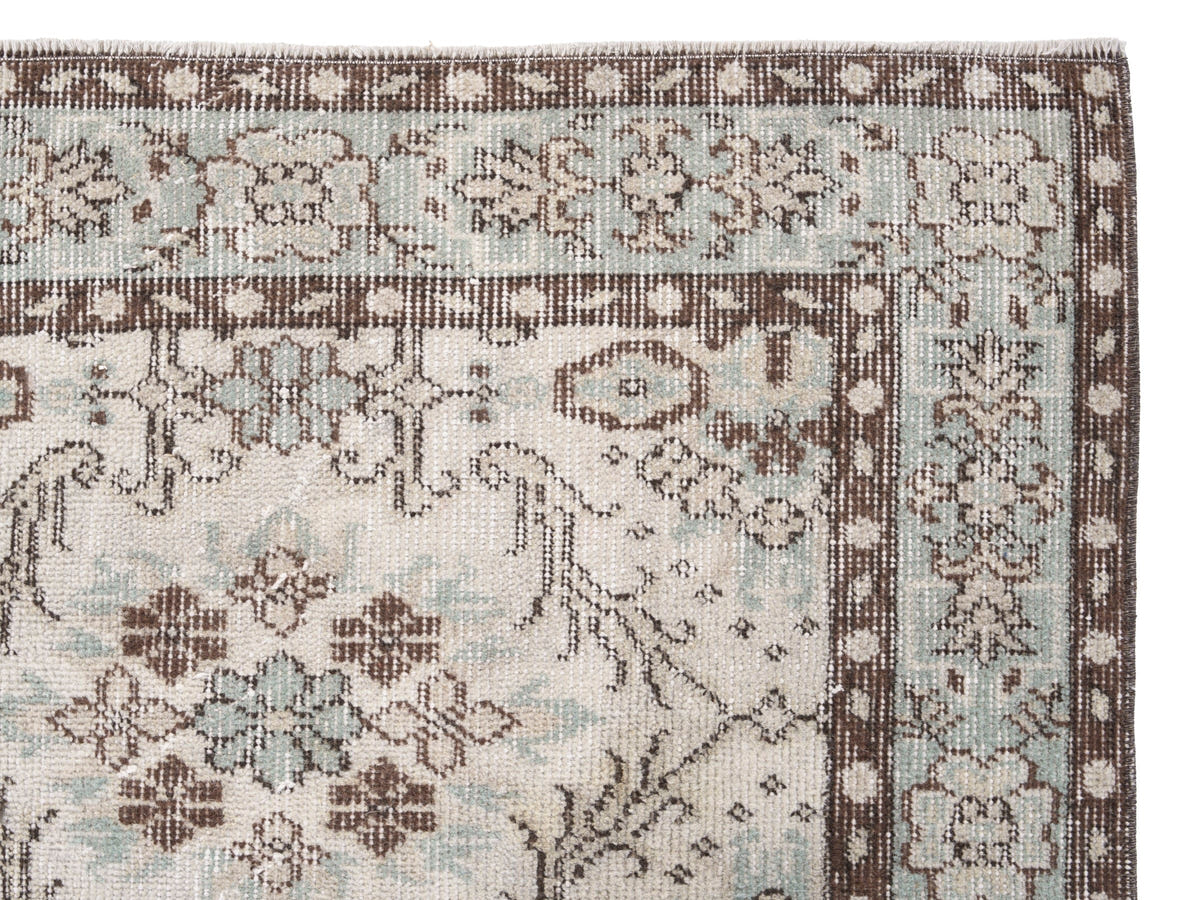 8401, Turkish Isparta Area Rug