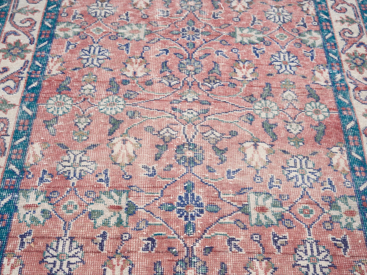 8381, Turkish Isparta Area Rug