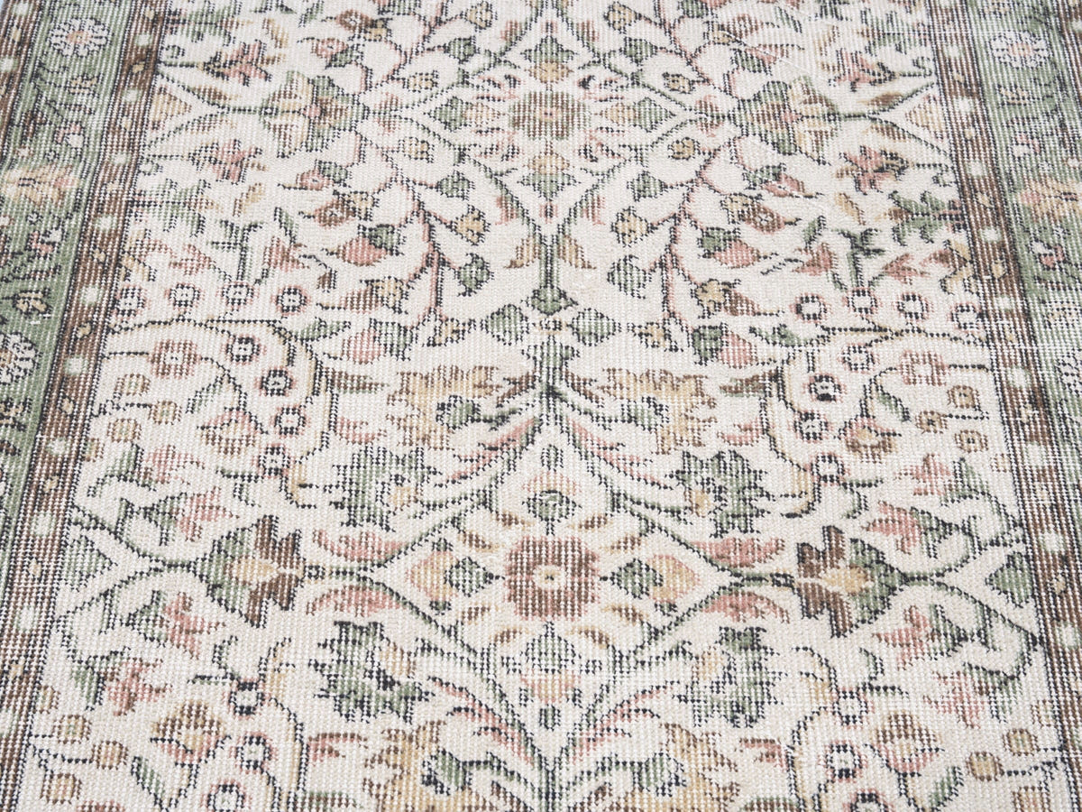 8380, Turkish Isparta Area Rug