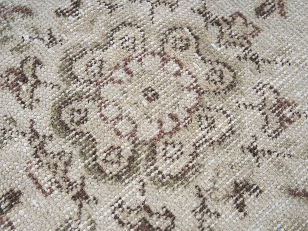 8357, Turkish Isparta Area Rug