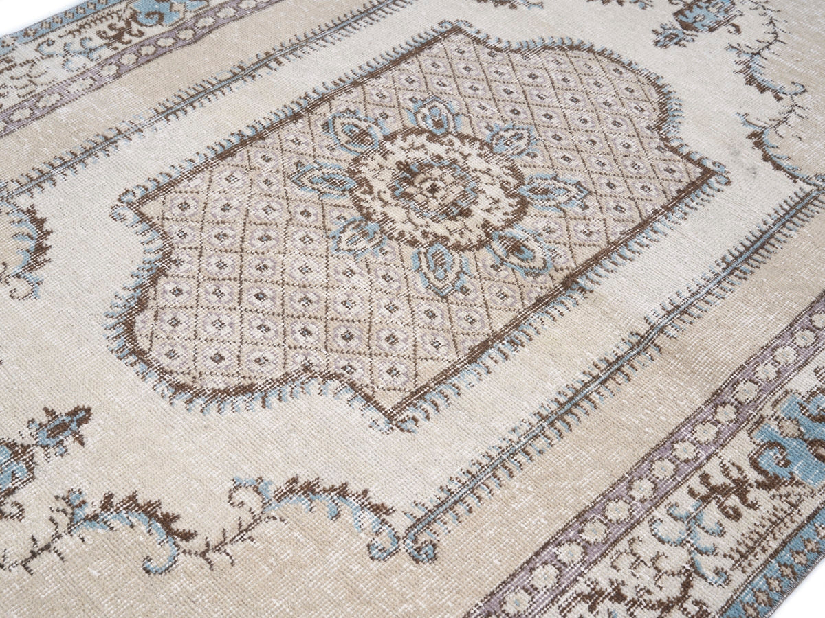 8348, Turkish Isparta Area Rug