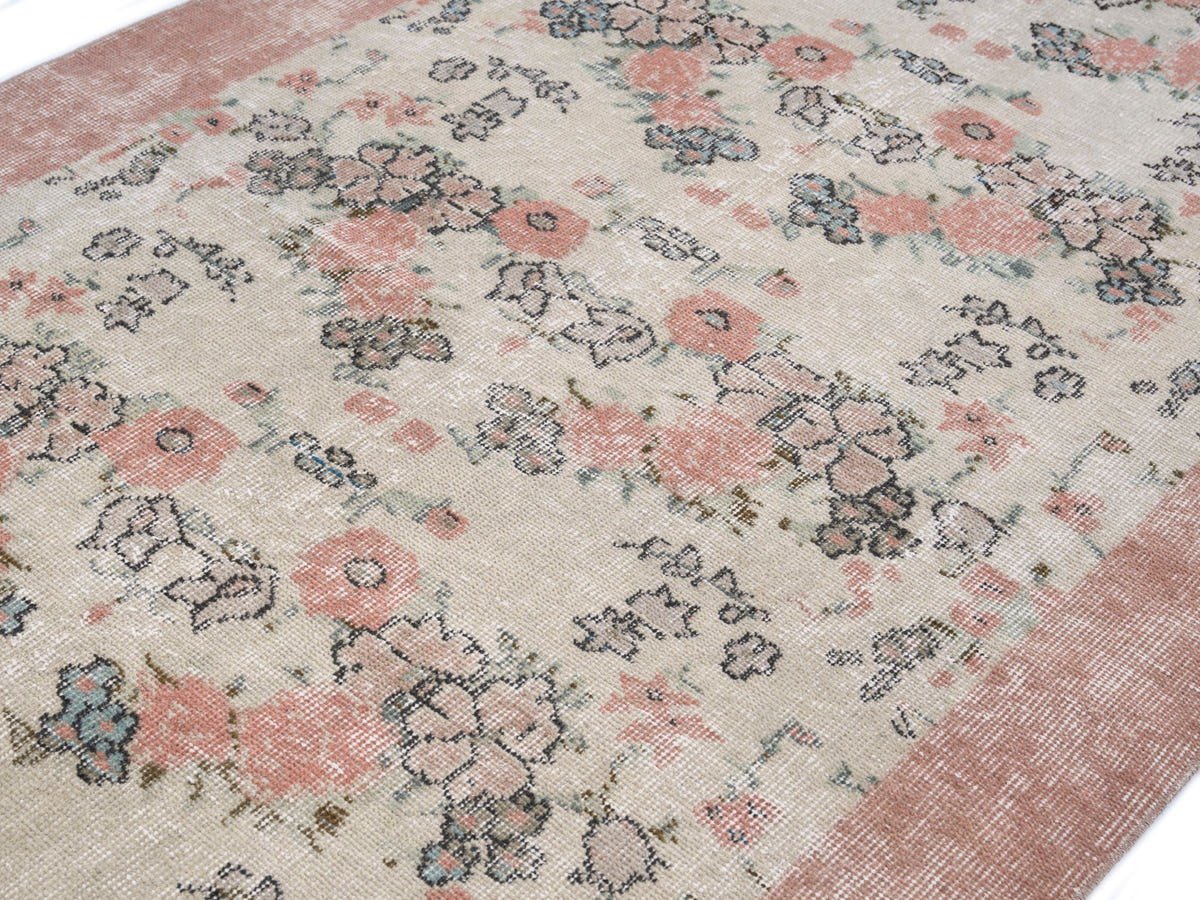 8346, Turkish Isparta Area Rug
