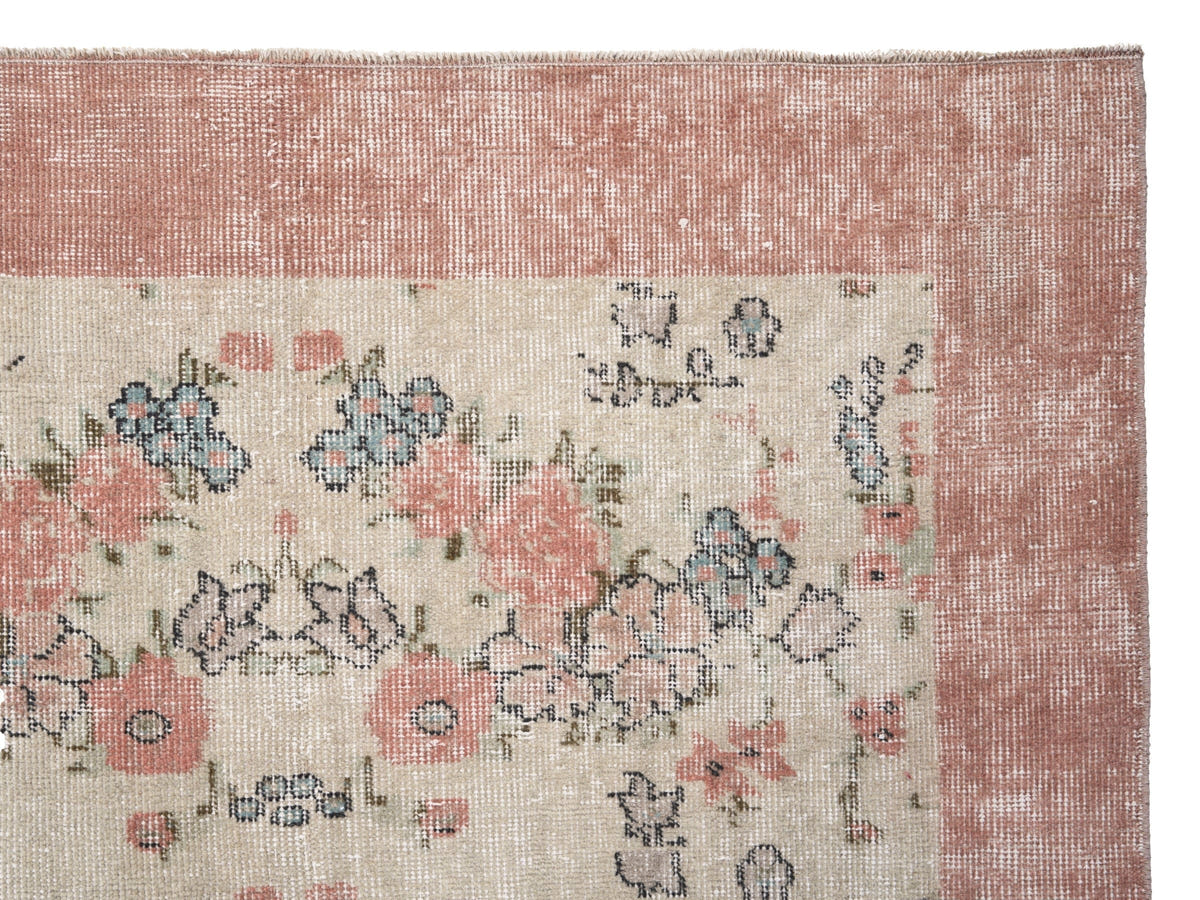 8346, Turkish Isparta Area Rug