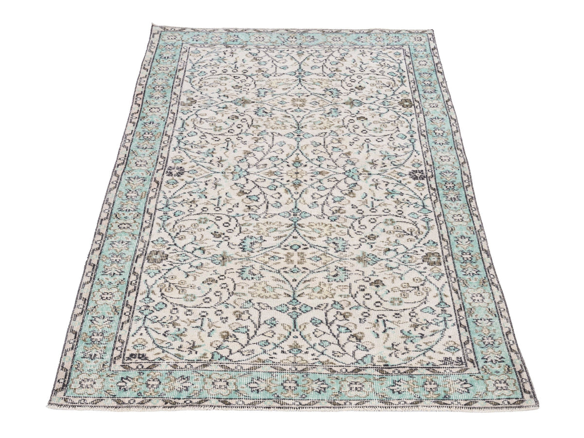 8324, Turkish Manisa Area Rug