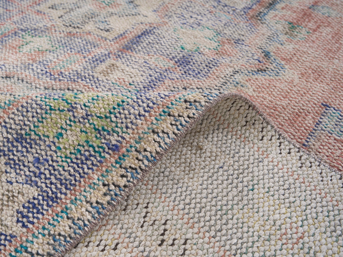 8583, Turkish Manisa Area Rug