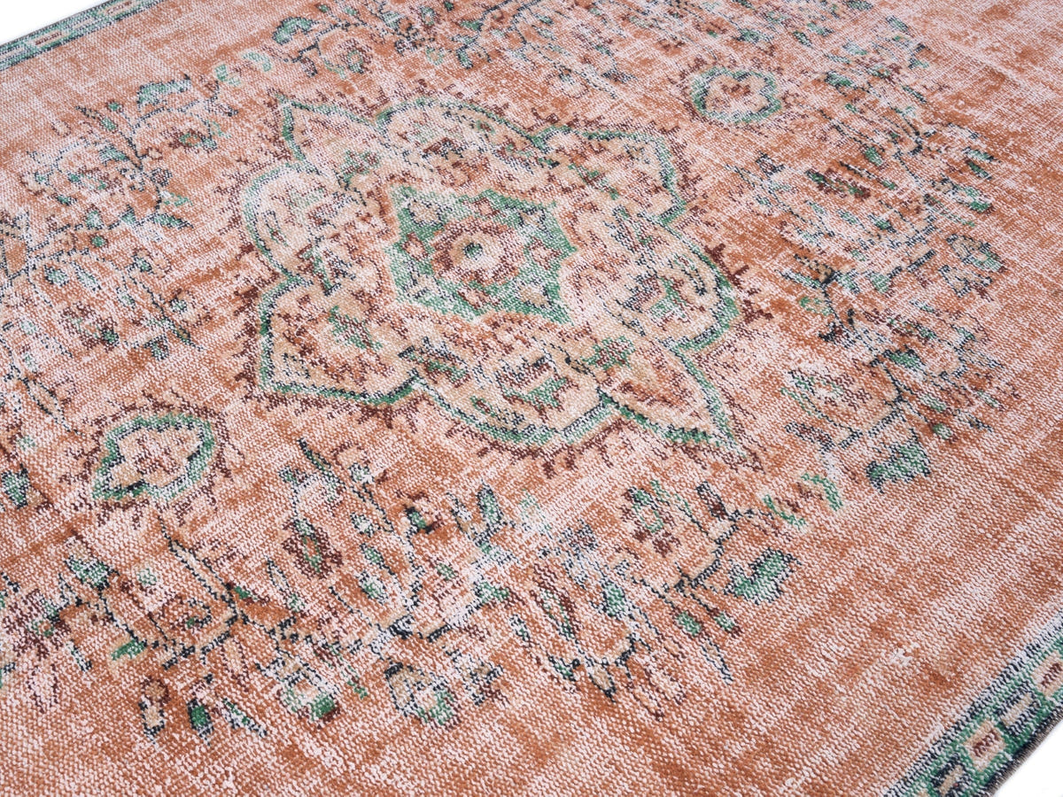 8613, Turkish Manisa Area Rug